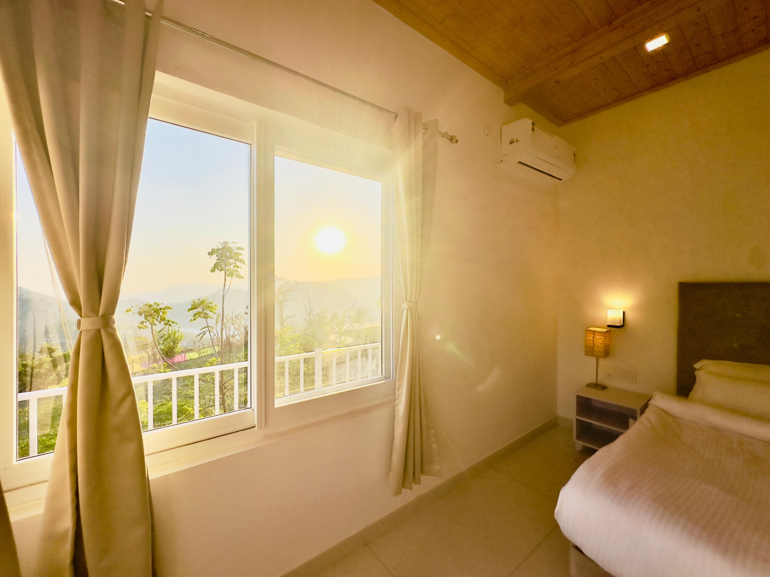 8bdbdd92-5e7b-4947-807a-9b9261ff0998