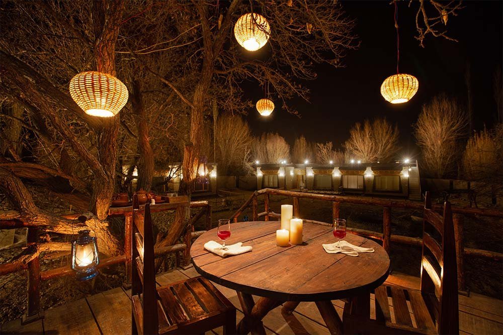 Dine-under-Stars