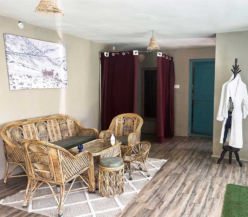 Luxury-_0003_Panah-Luxury-Villa-Room-inside1